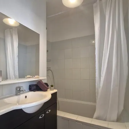 Saint Palais Sur - Proximite Pour Cette Petite Maison Mitoyenne - Wifi *