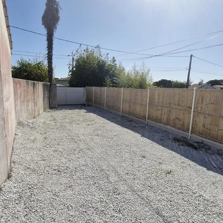 Saint Palais Sur - Proximite Pour Cette Petite Maison Mitoyenne - Wifi ヴィラ